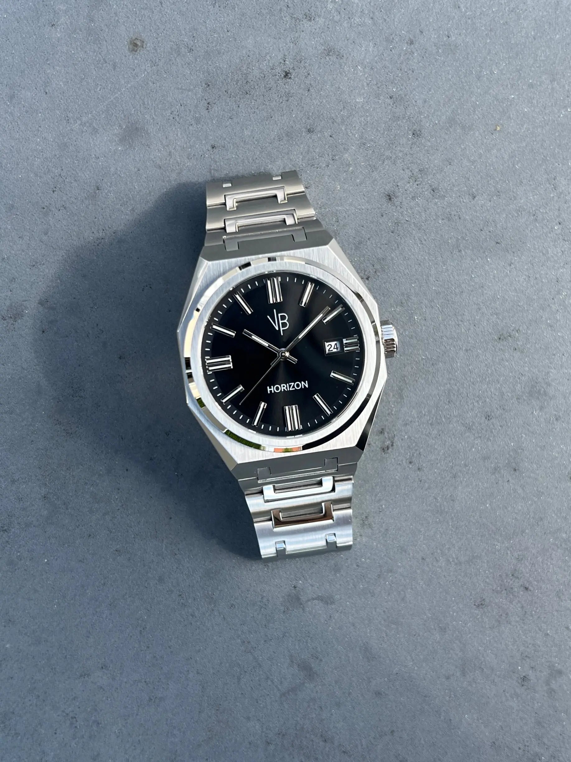 HORIZON 002 Noir VBerthon